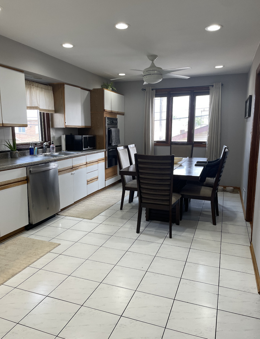 7255 W Leland Avenue