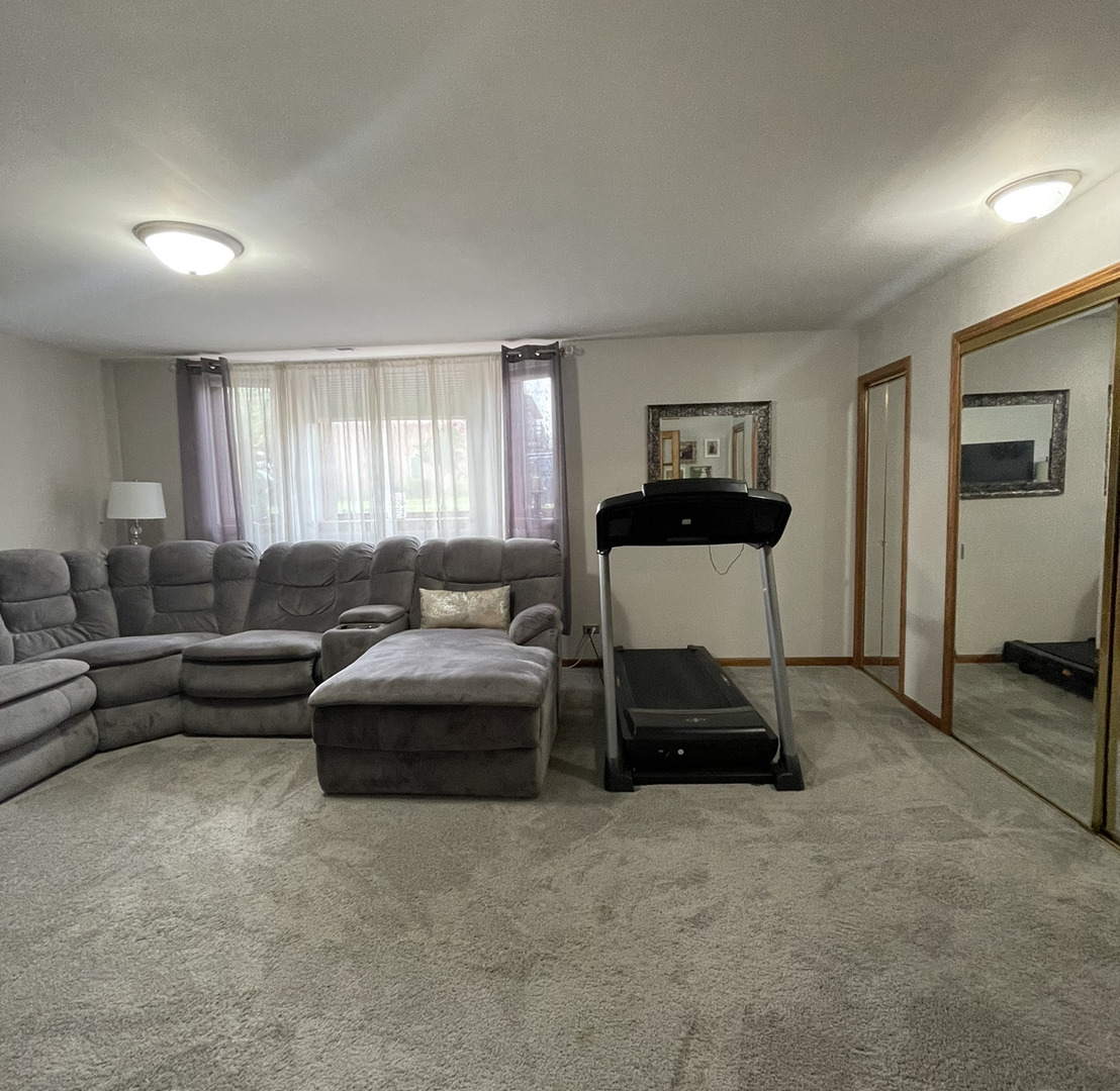 7255 W Leland Avenue