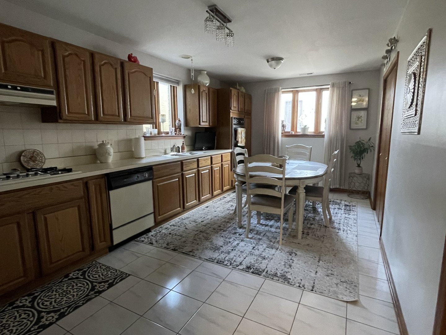 7255 W Leland Avenue