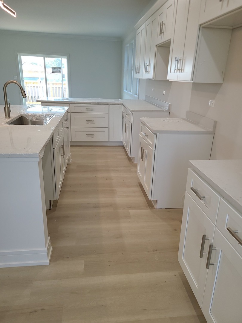 214 unit A N Walnut Street