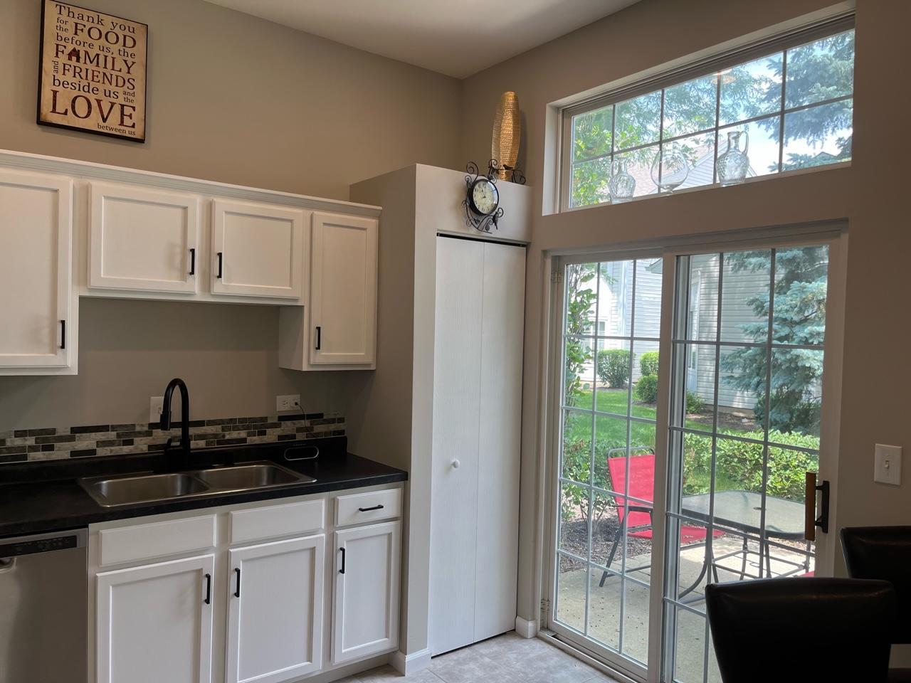 319 E Victoria Circle Unit: 319