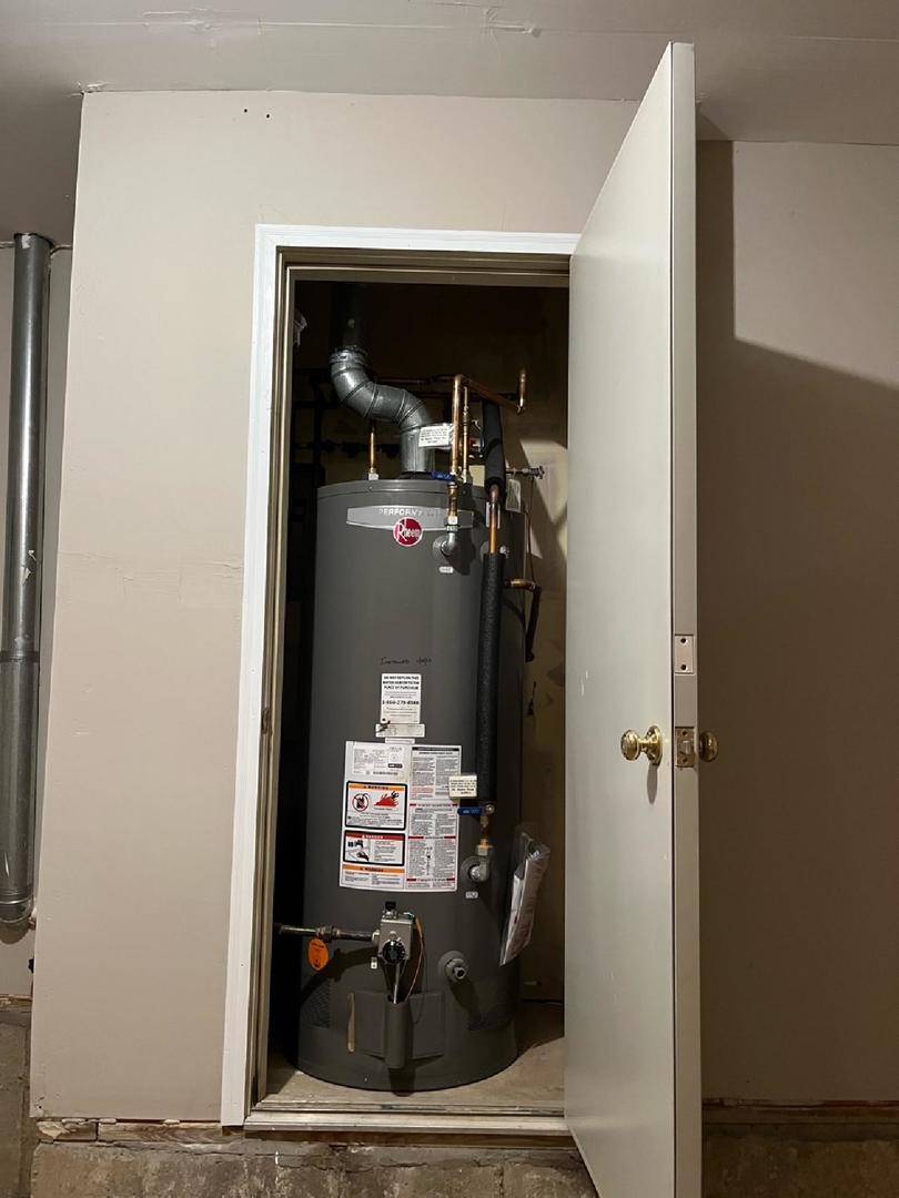 319 E Victoria Circle Unit: 319