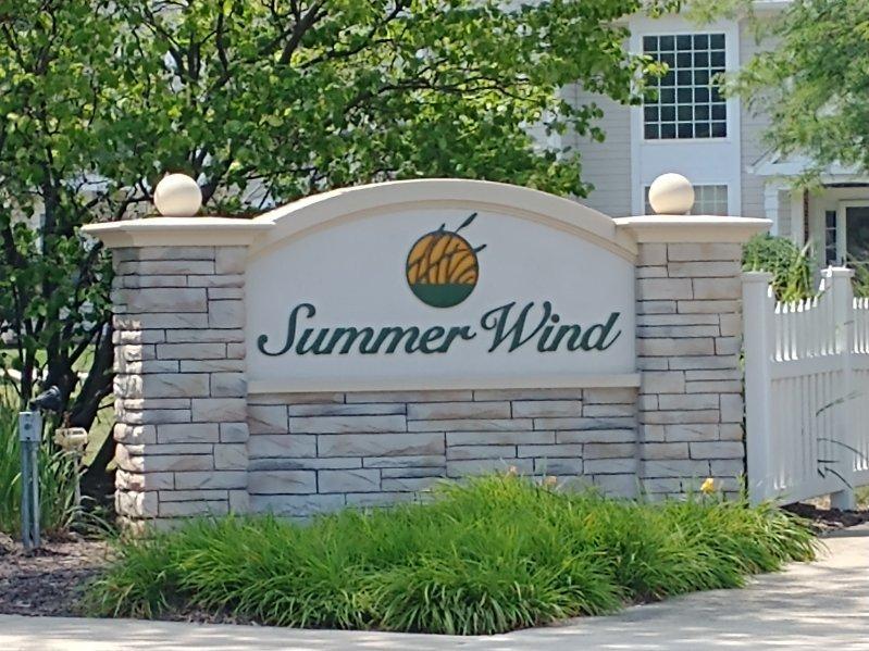 319 E Victoria Circle Unit: 319