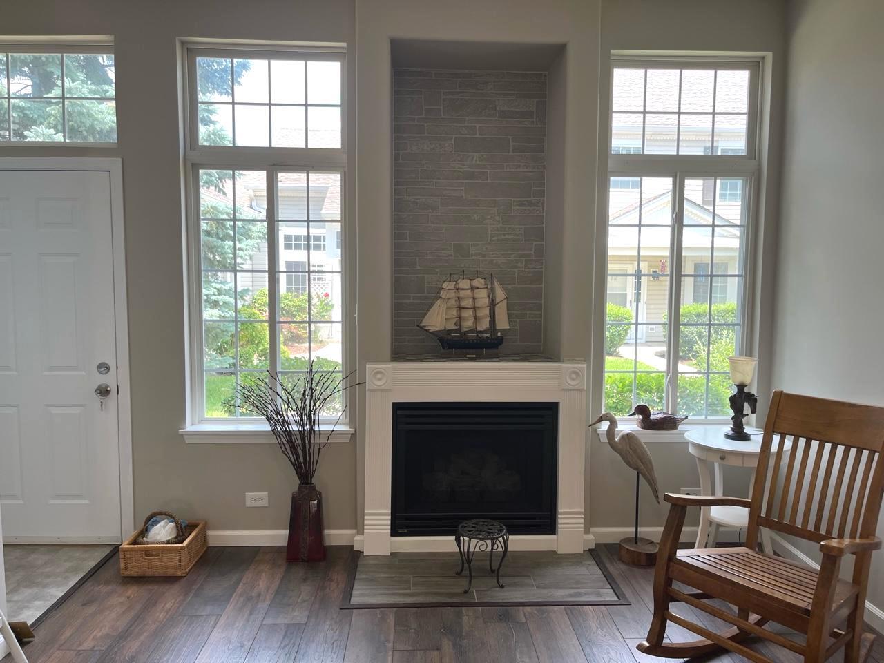 319 E Victoria Circle Unit: 319