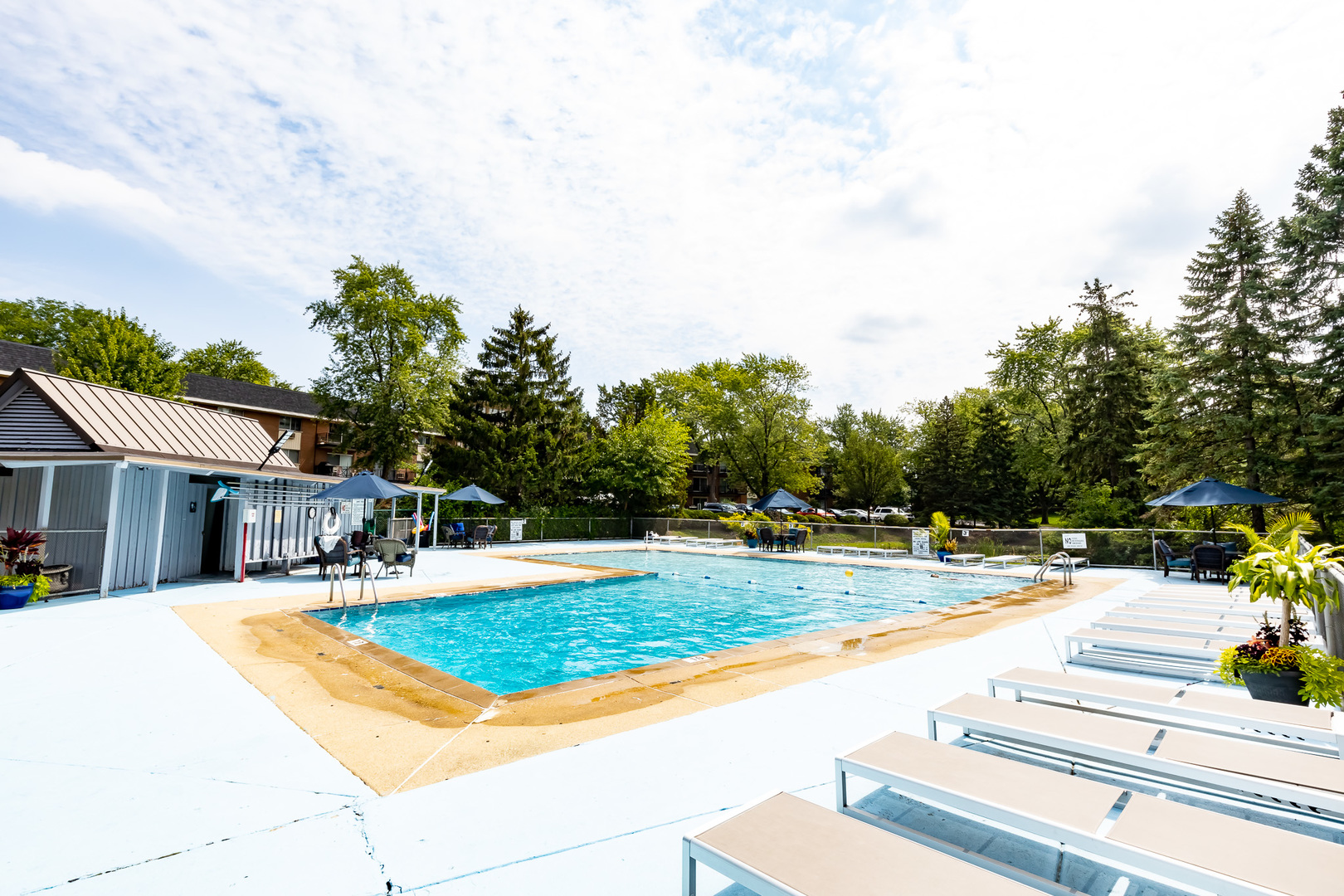 1188 Royal Glen Drive Unit: 216W