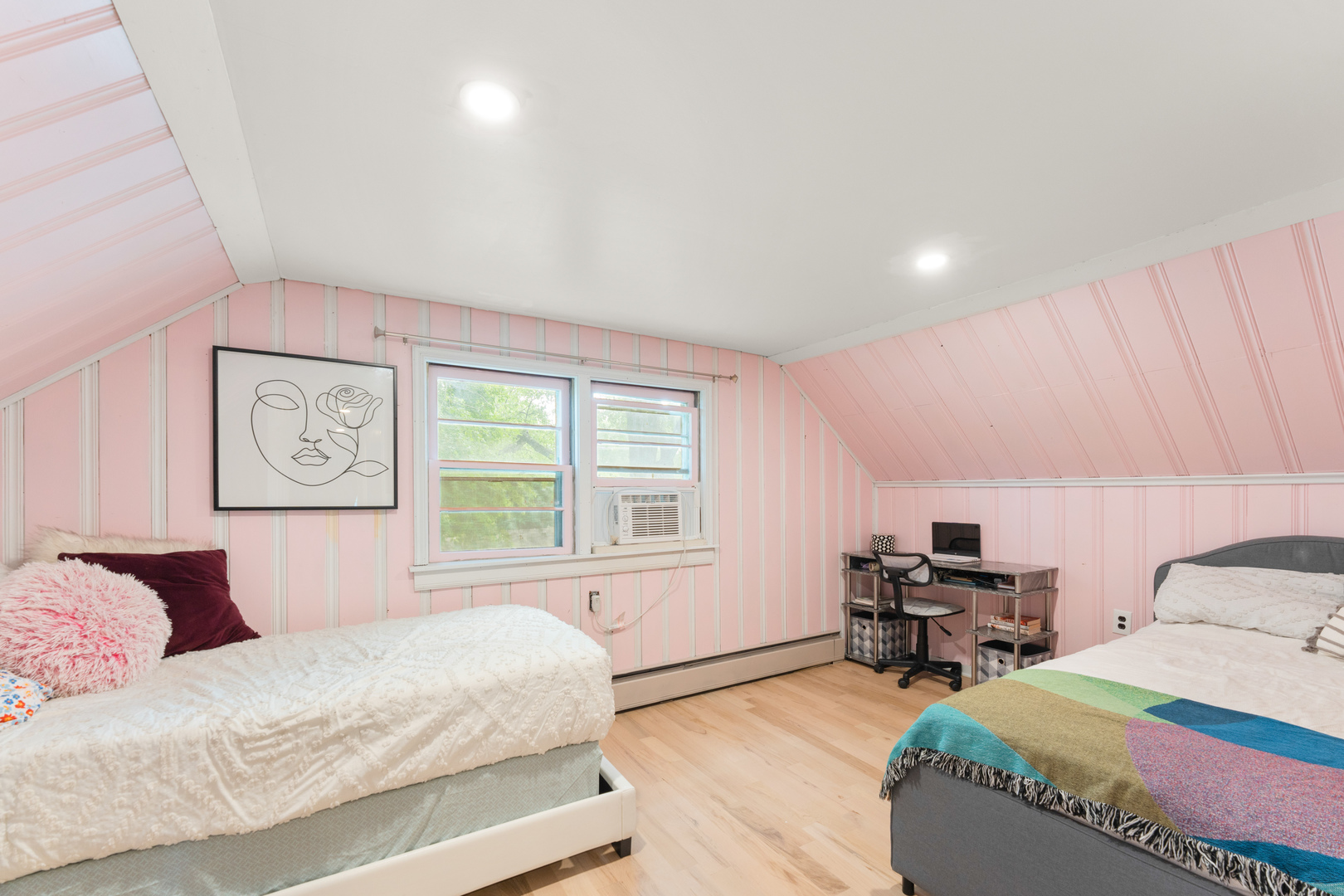 815 W Fabyan Parkway