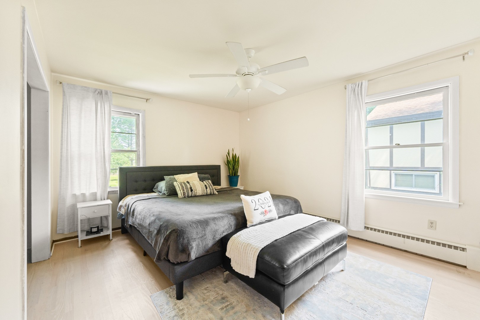 815 W Fabyan Parkway