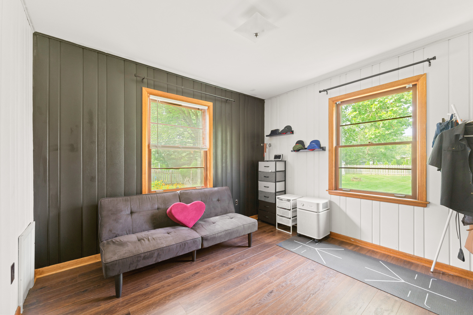 815 W Fabyan Parkway