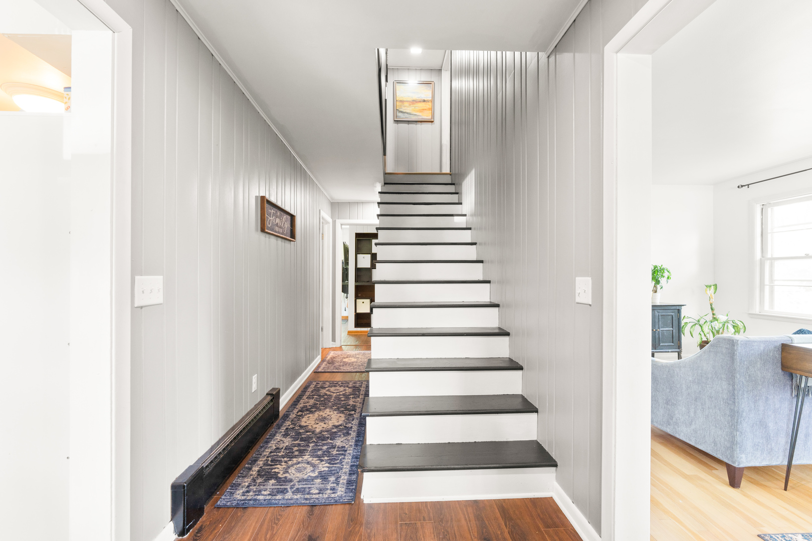 815 W Fabyan Parkway