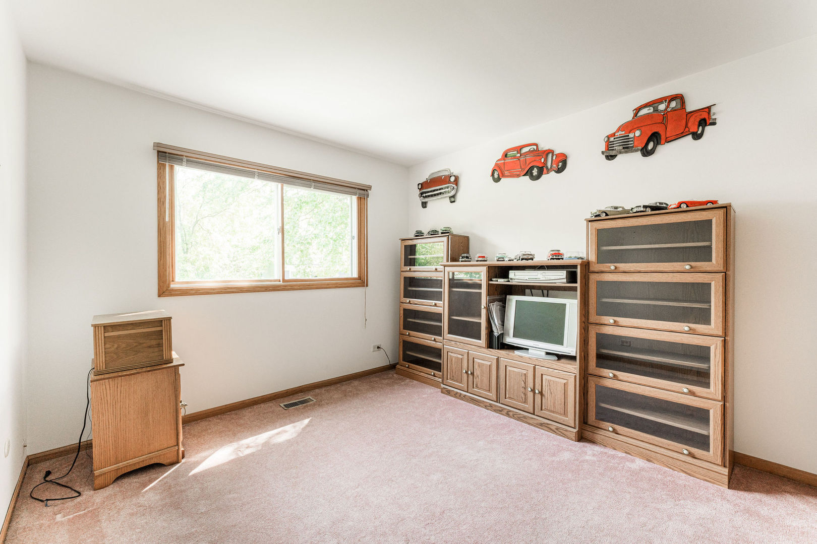 693 Sand Creek Drive