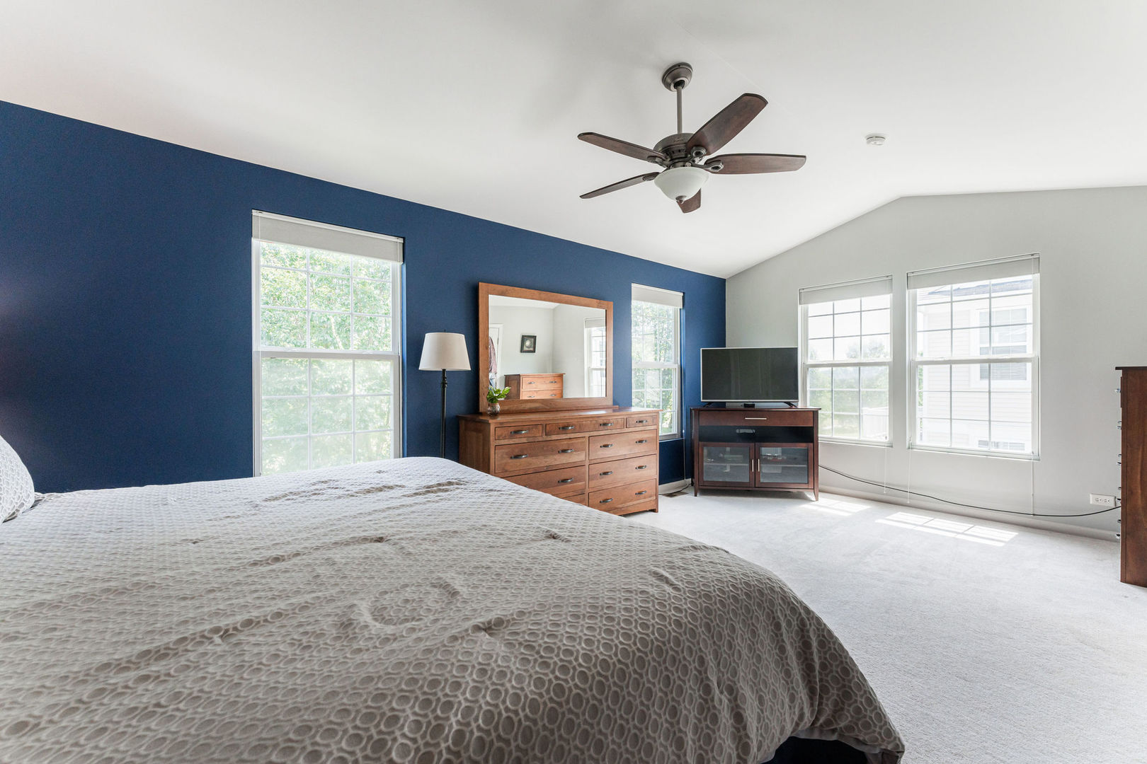 2800 Neubauer Circle