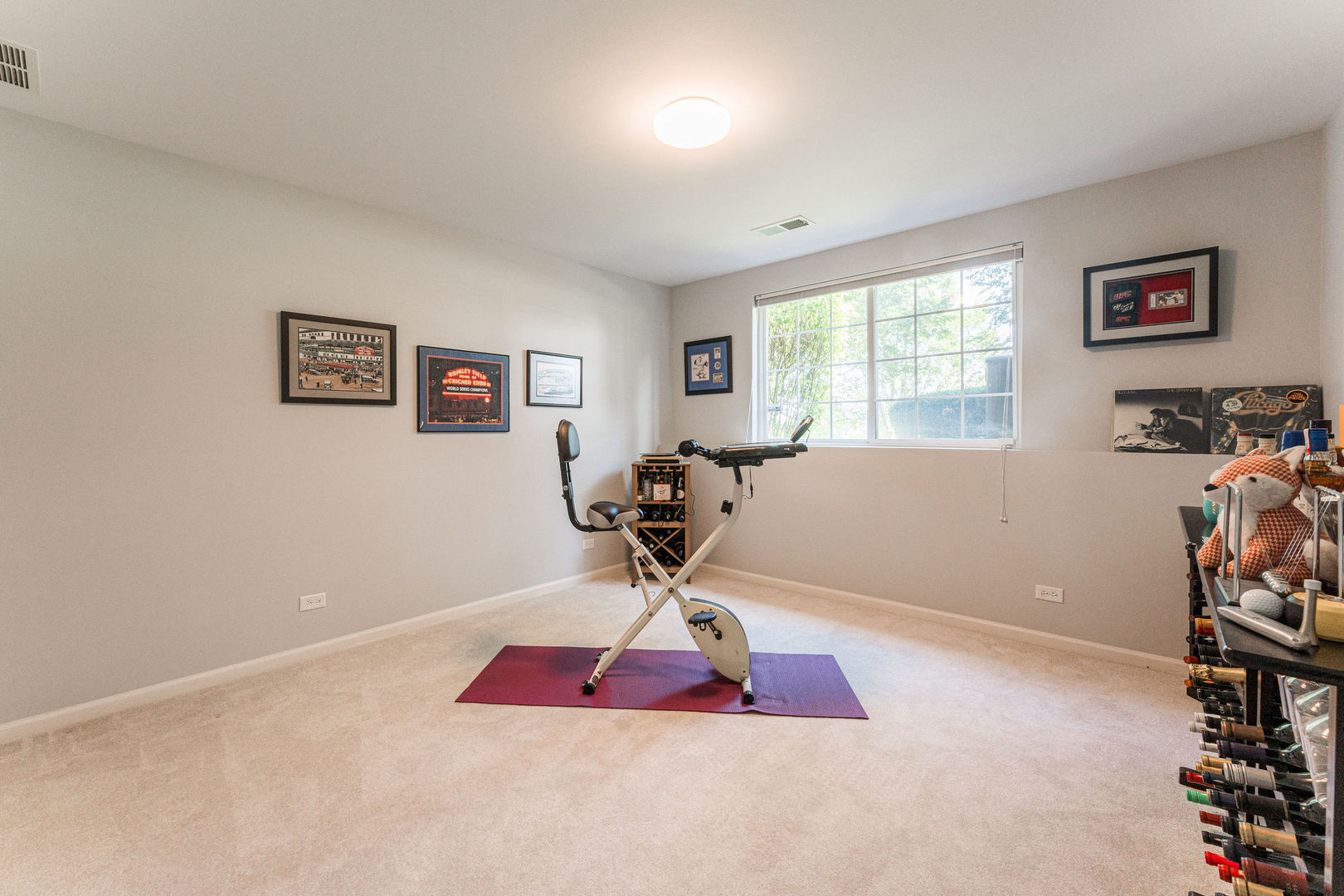 2800 Neubauer Circle