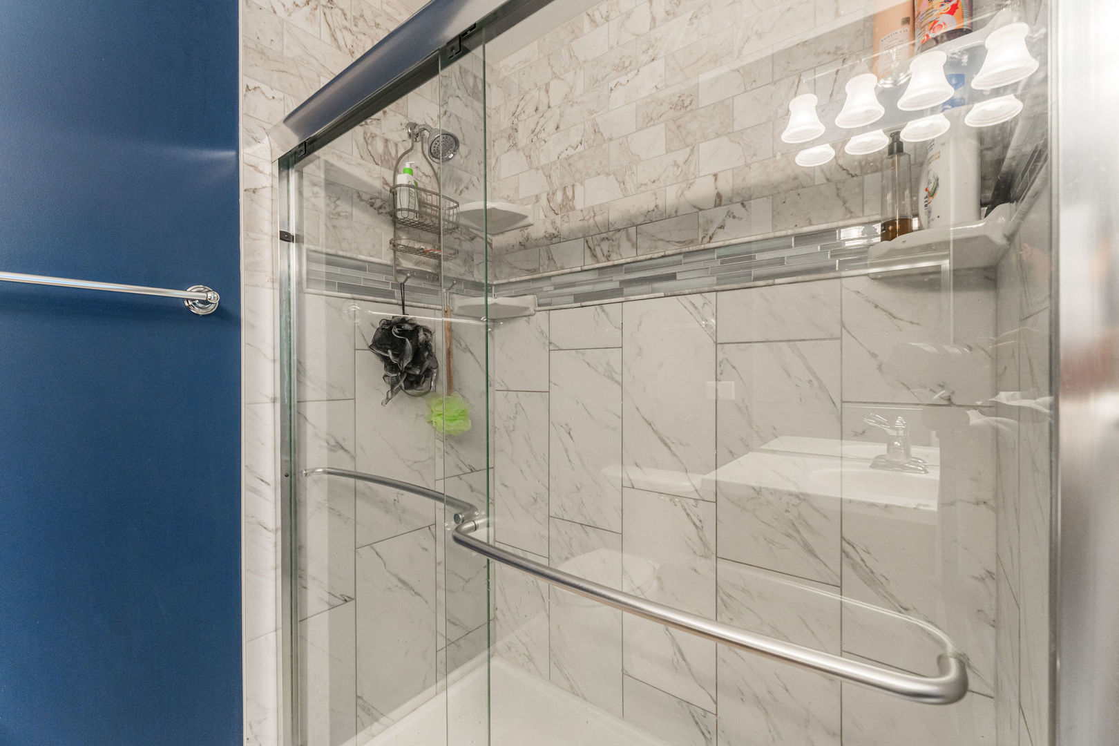 2800 Neubauer Circle