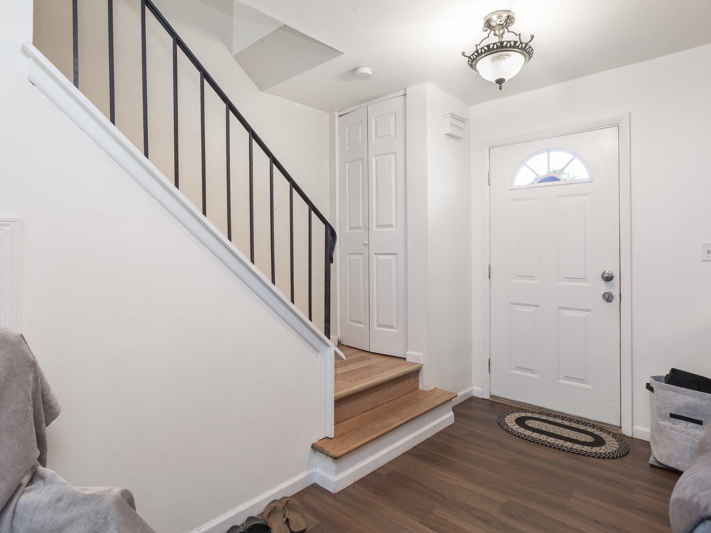 1308 kingsbury Drive Unit: C