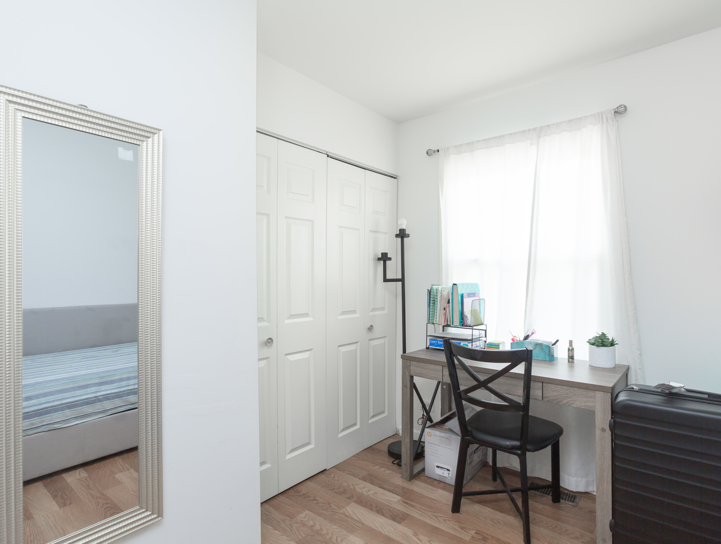 1308 kingsbury Drive Unit: C