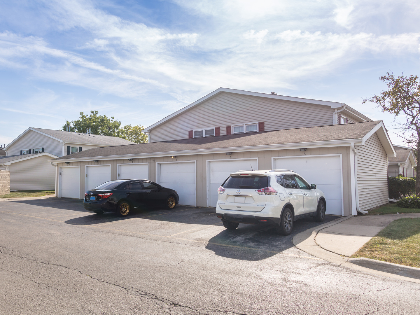 1308 kingsbury Drive Unit: C