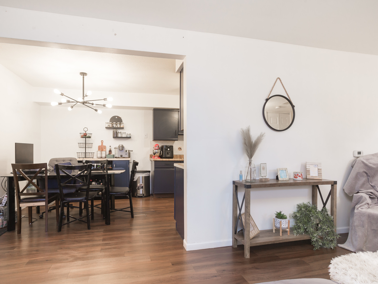 1308 kingsbury Drive Unit: C