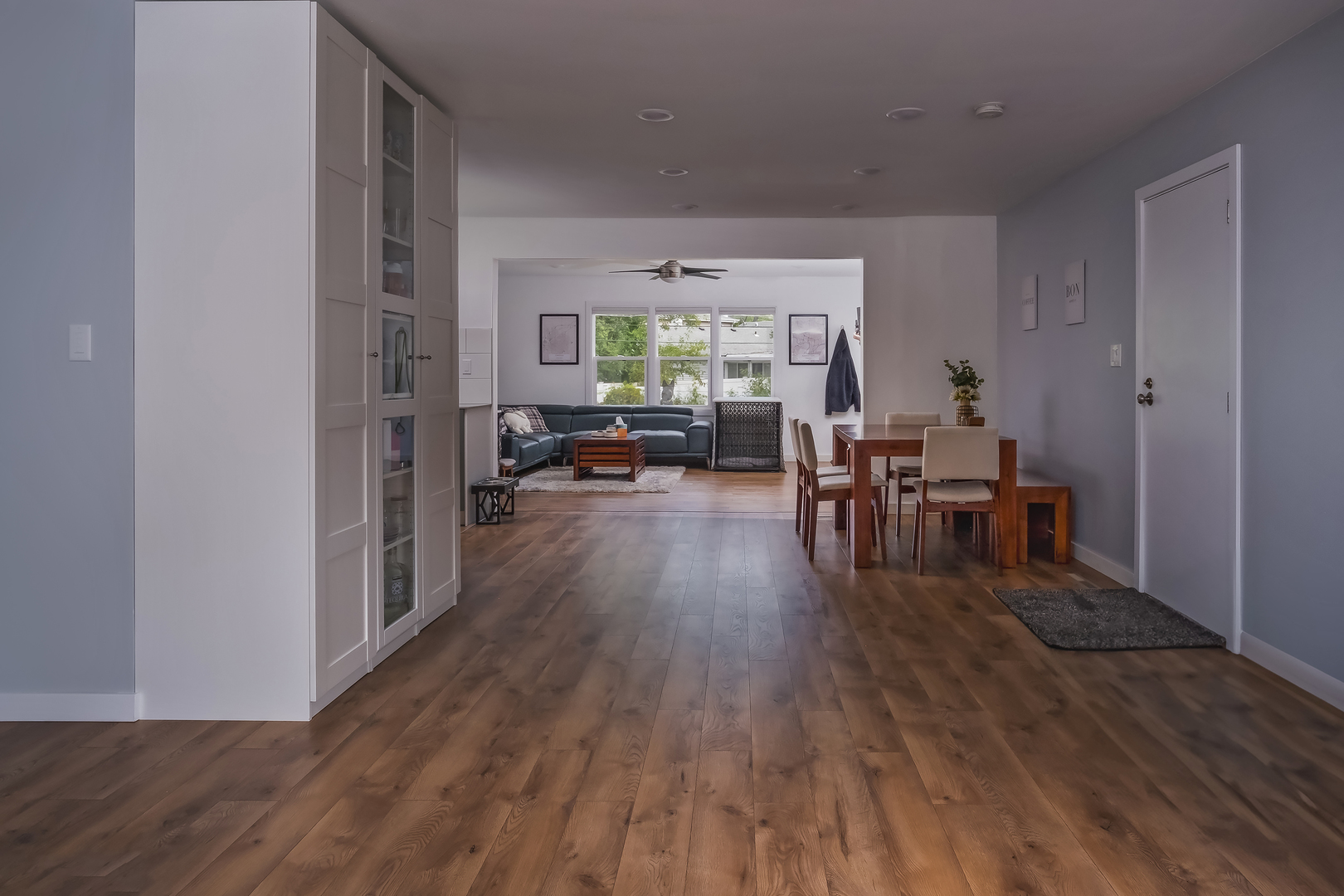 715 Lincolnwood Drive