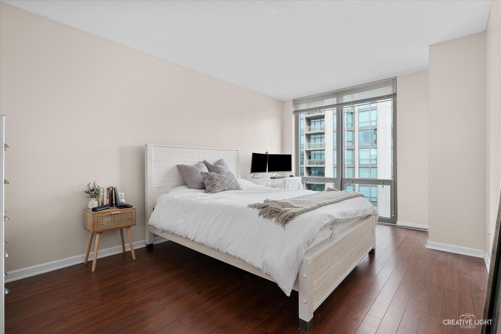 2 E Erie Street Unit: 3601
