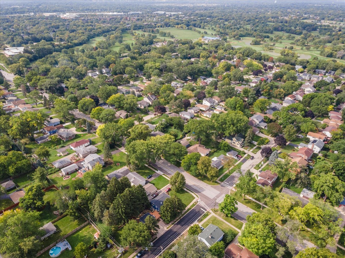 107 S Park Boulevard