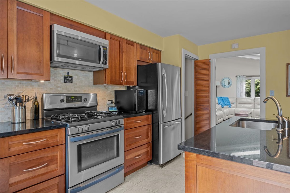 107 S Park Boulevard