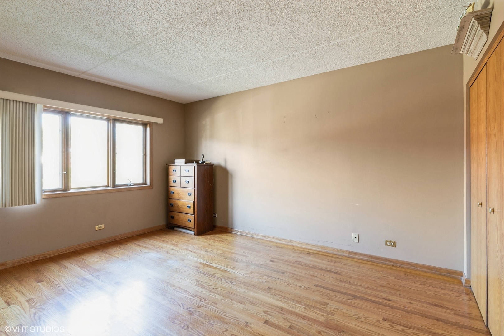 1227 Brown Street Unit: 201