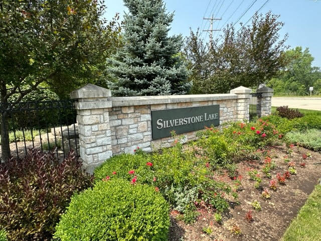 1307 Silverstone Drive Unit: 1307