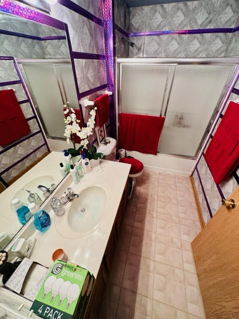 1307 Silverstone Drive Unit: 1307