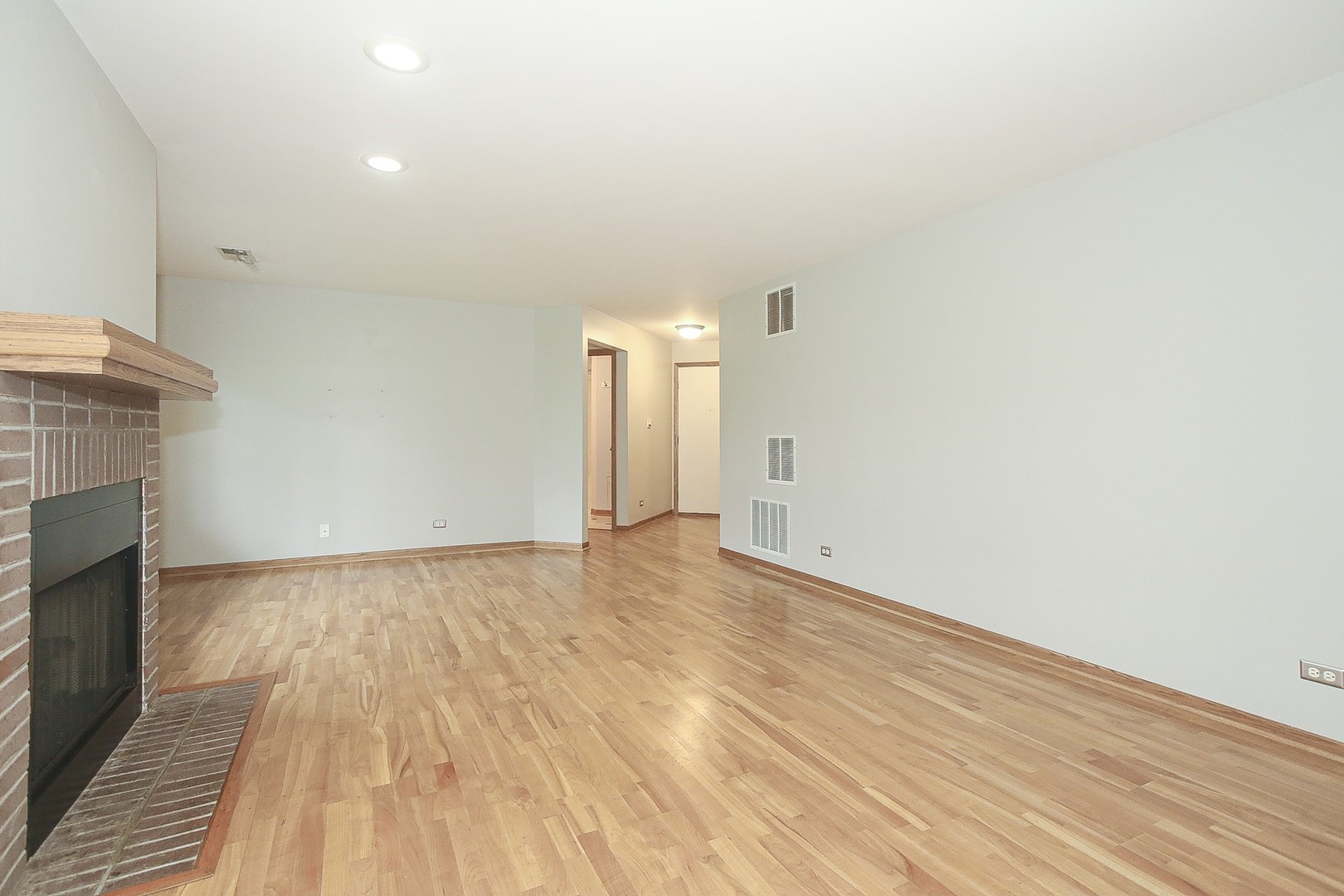 308 Ashbury Court Unit: 1515-1