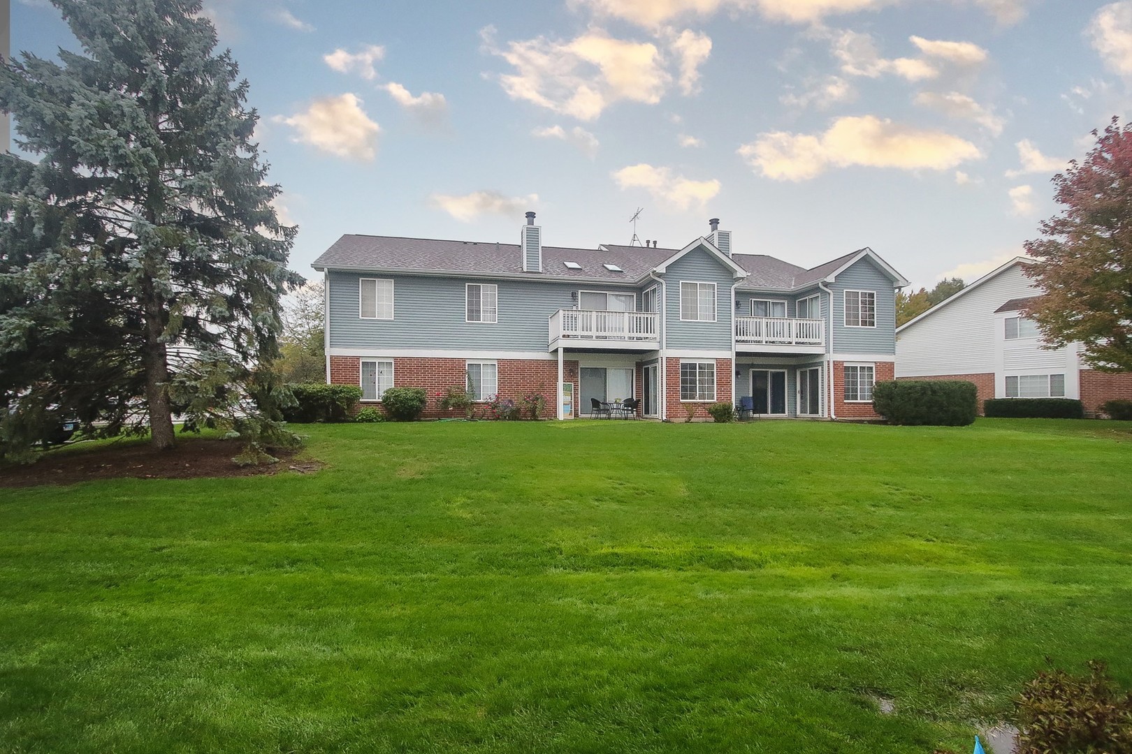 308 Ashbury Court Unit: 1515-1