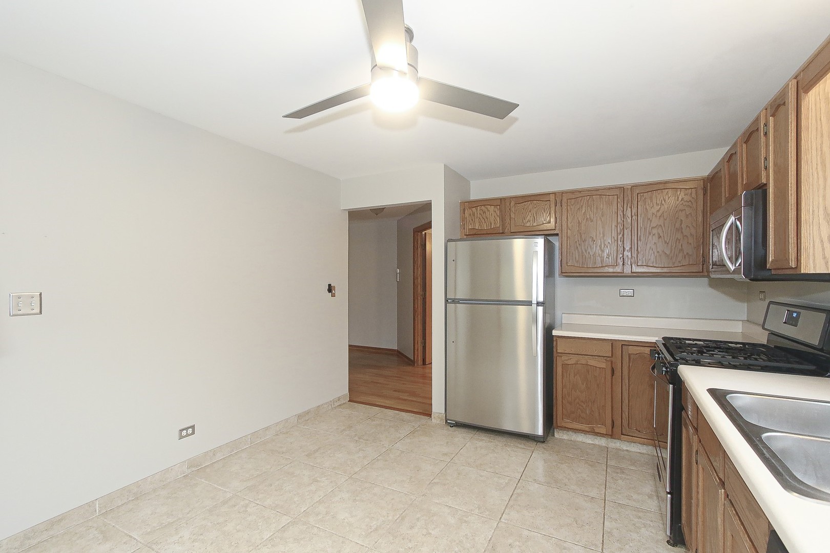 308 Ashbury Court Unit: 1515-1