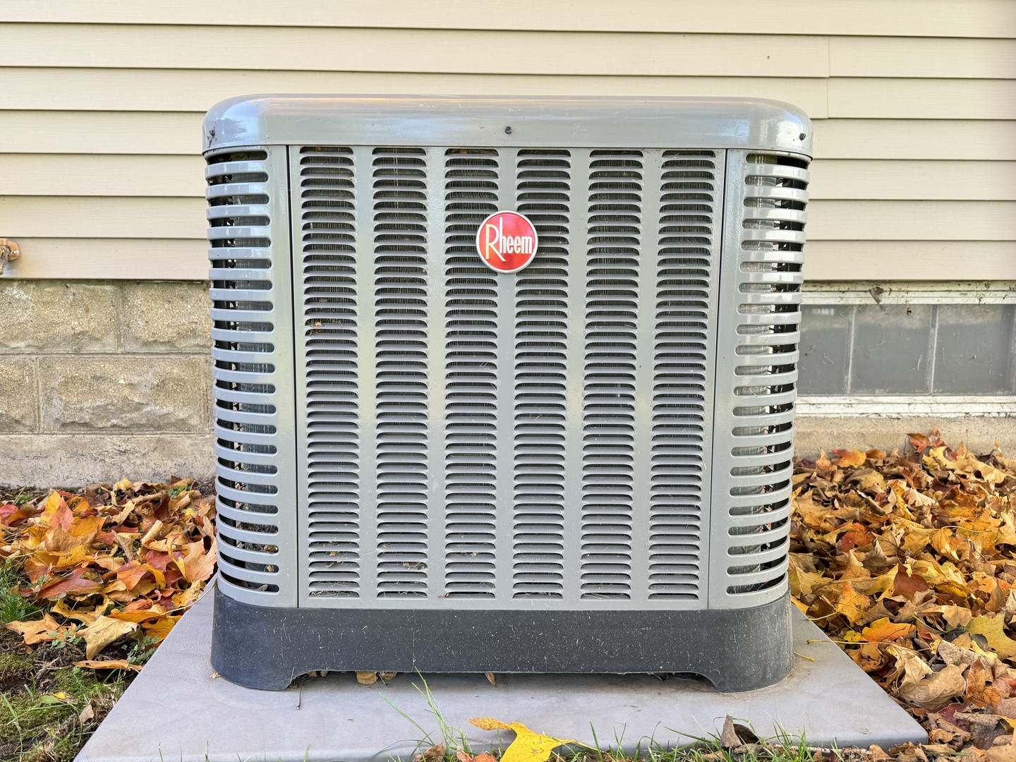 555 E Central Avenue