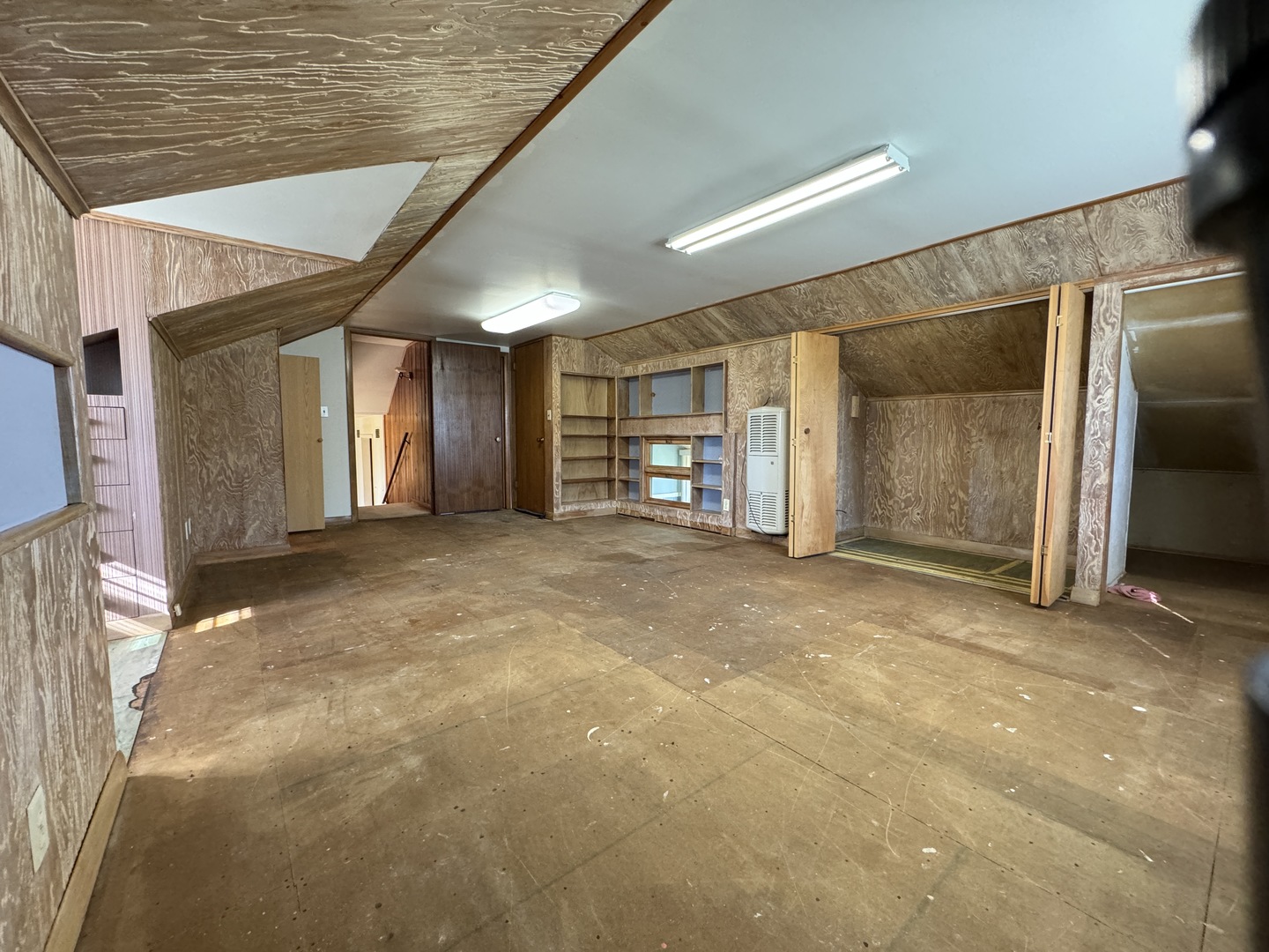 555 E Central Avenue