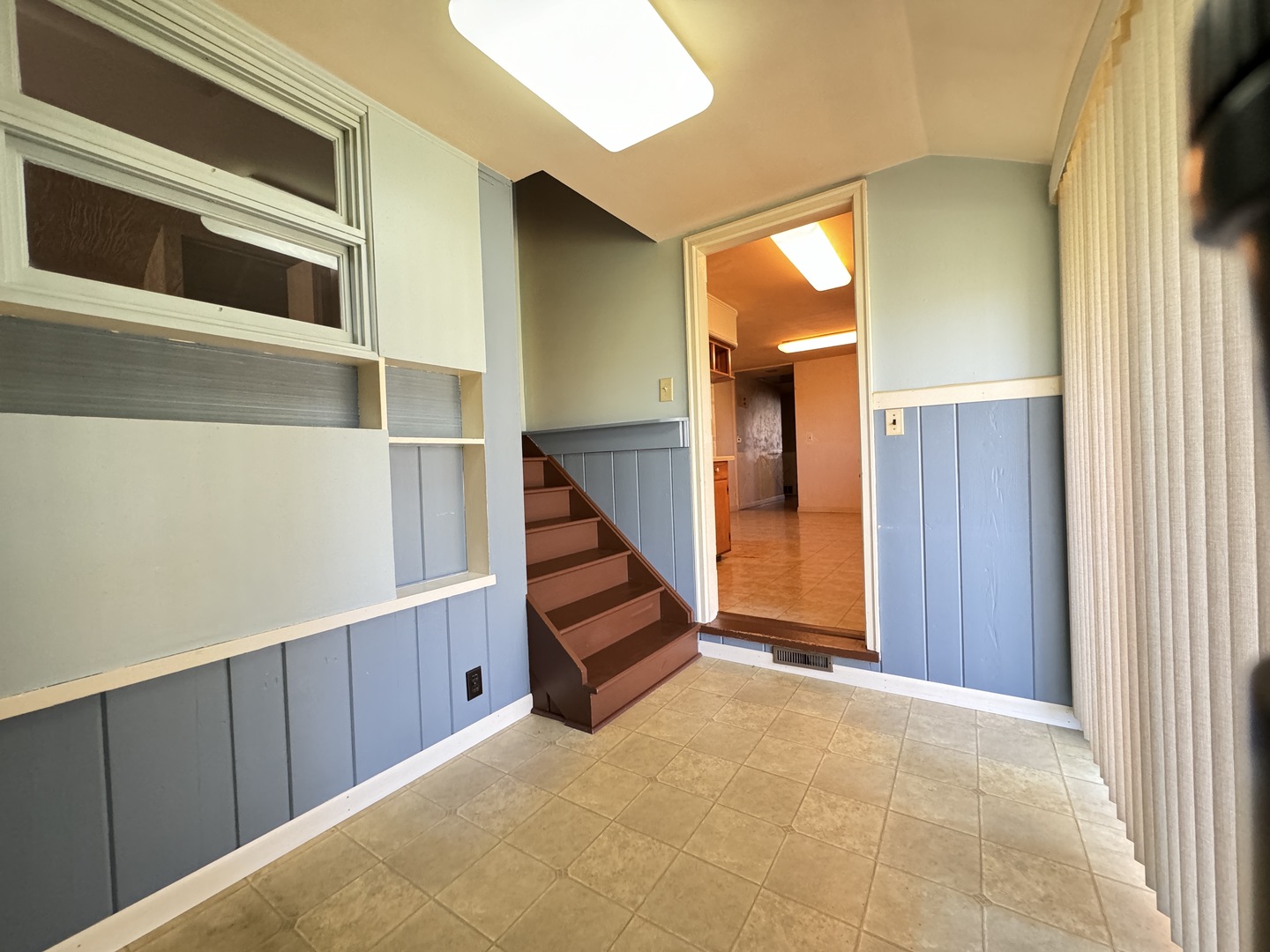 555 E Central Avenue