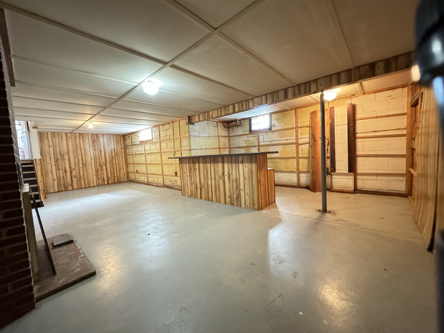 555 E Central Avenue