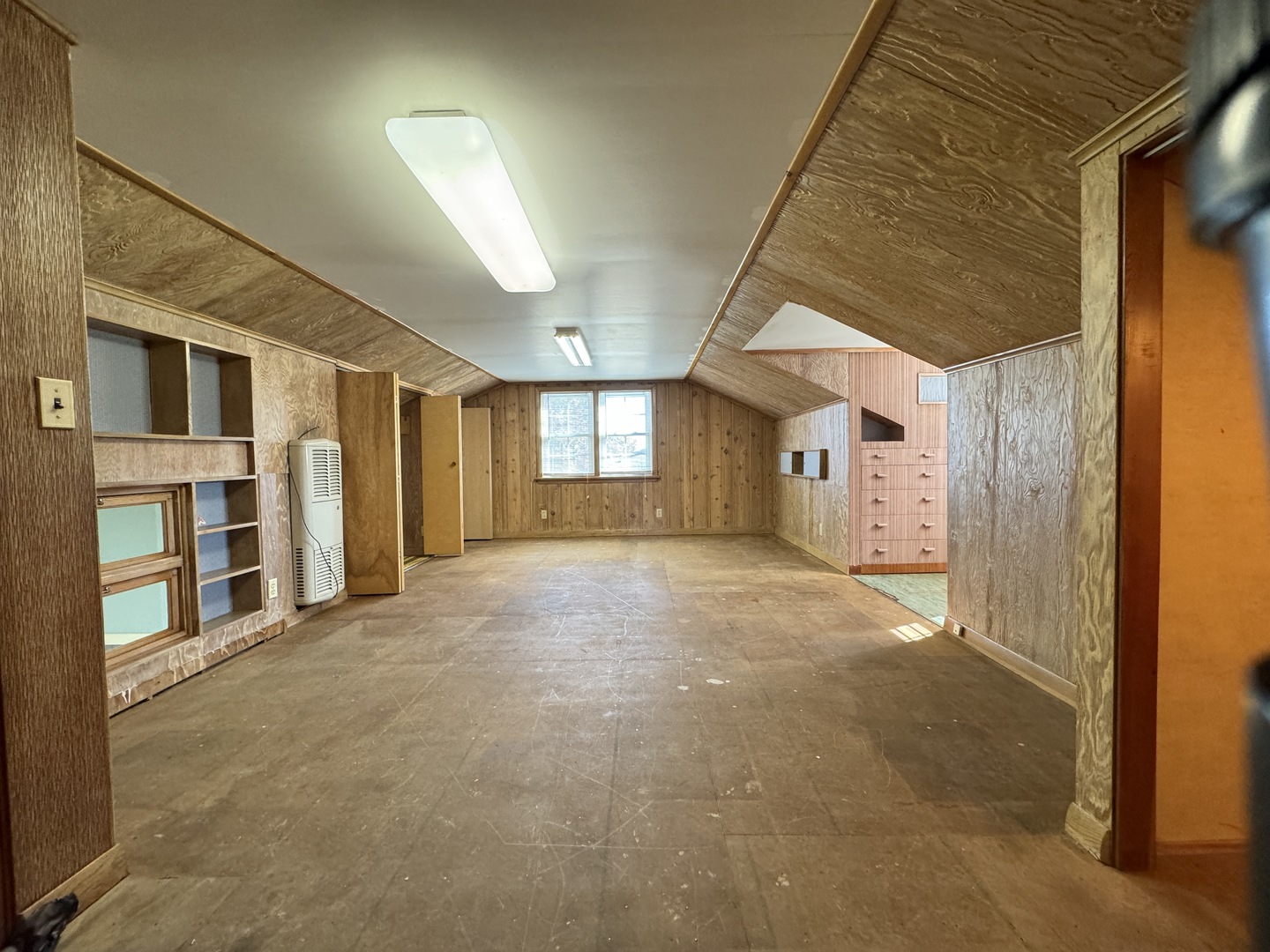 555 E Central Avenue