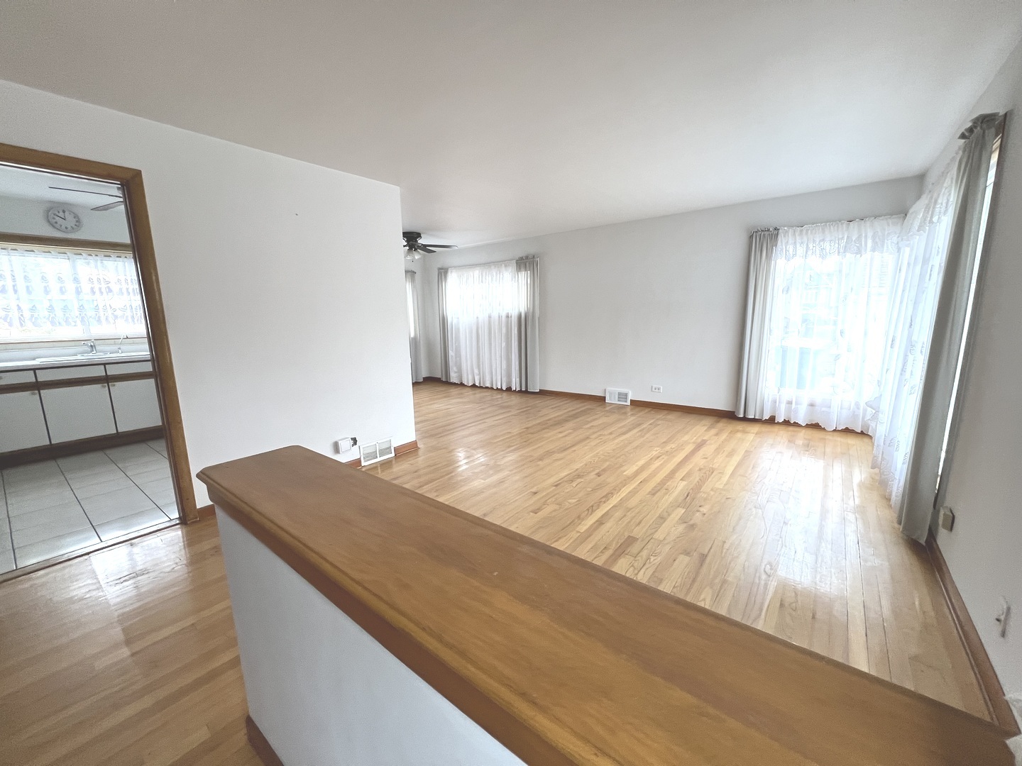 4217 N Mobile Avenue