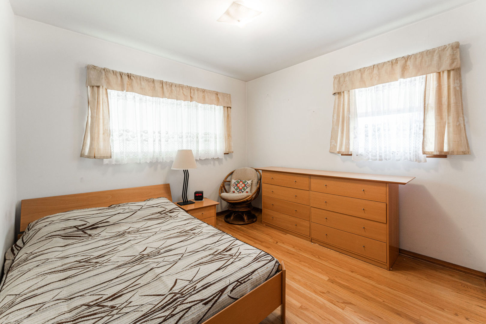 4217 N Mobile Avenue