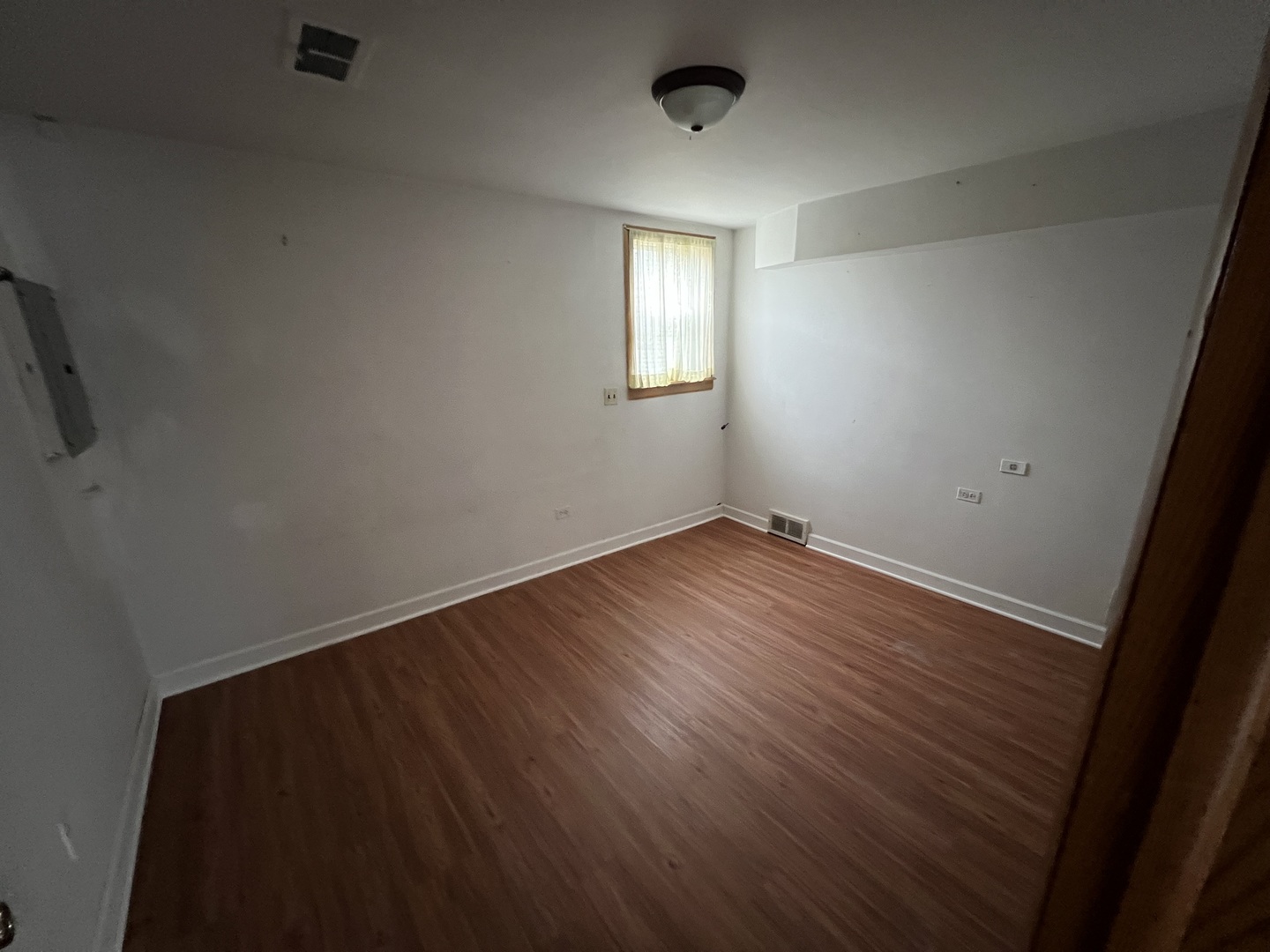 4217 N Mobile Avenue