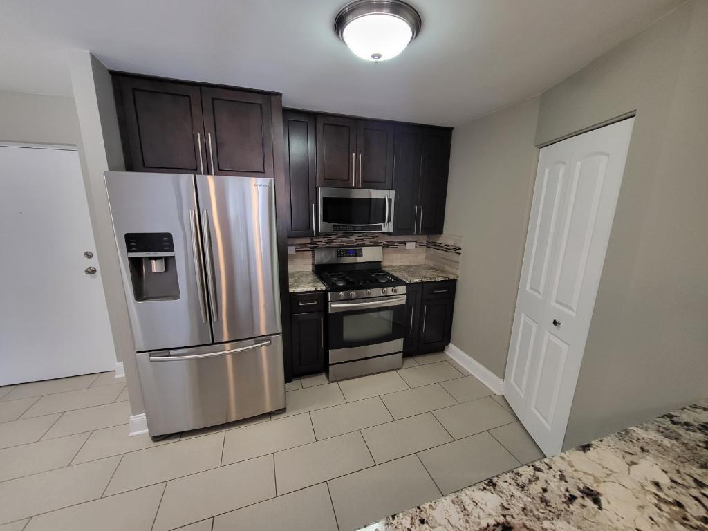 774 N Gary Avenue Unit: 102