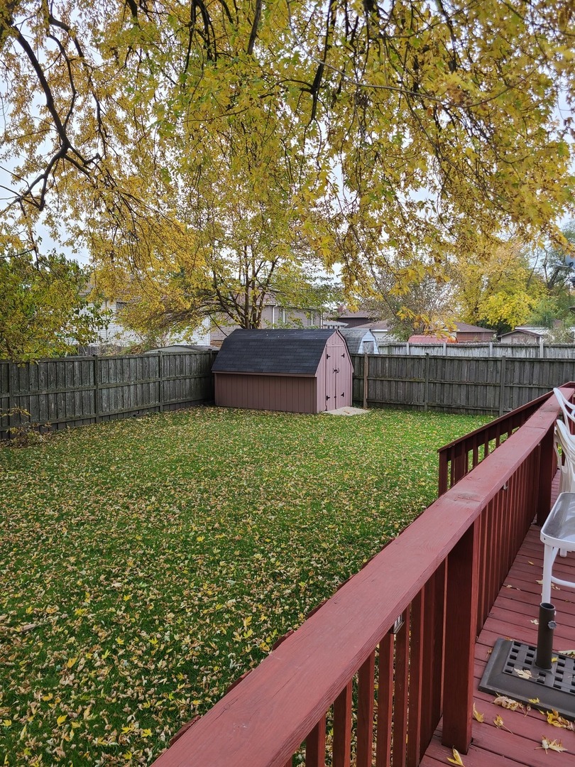 10225 W Fullerton Avenue