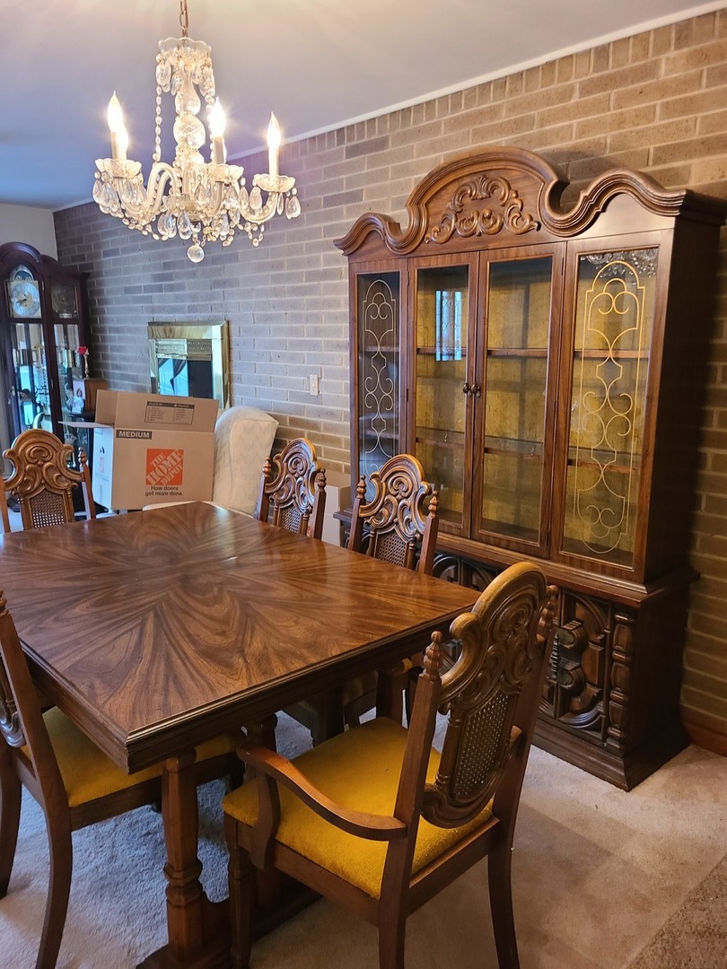 10225 W Fullerton Avenue