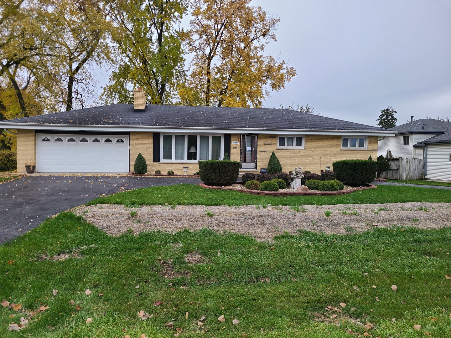 10225 W Fullerton Avenue