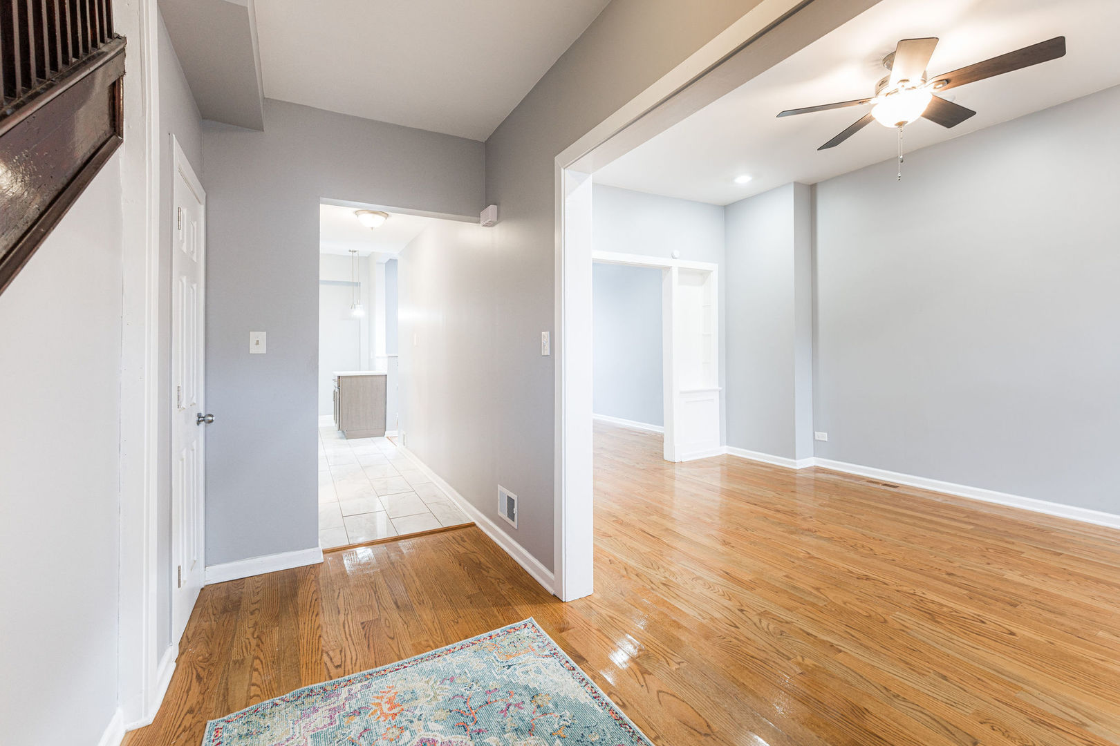 6937 S Eberhart Avenue