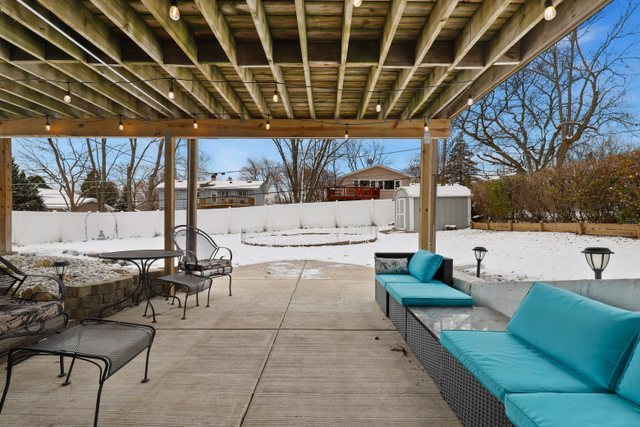 1660 Highland Boulevard