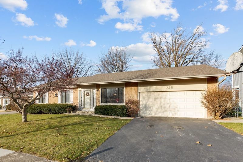 728 Balboa Terrace W