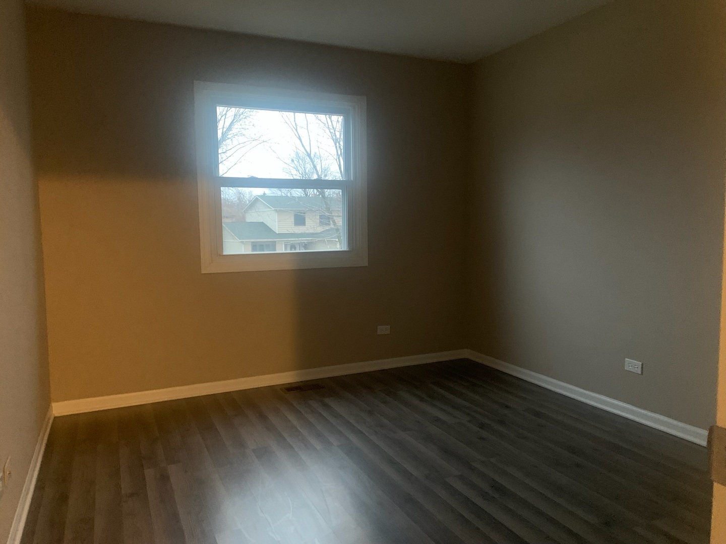 222 S Maplewood Lane