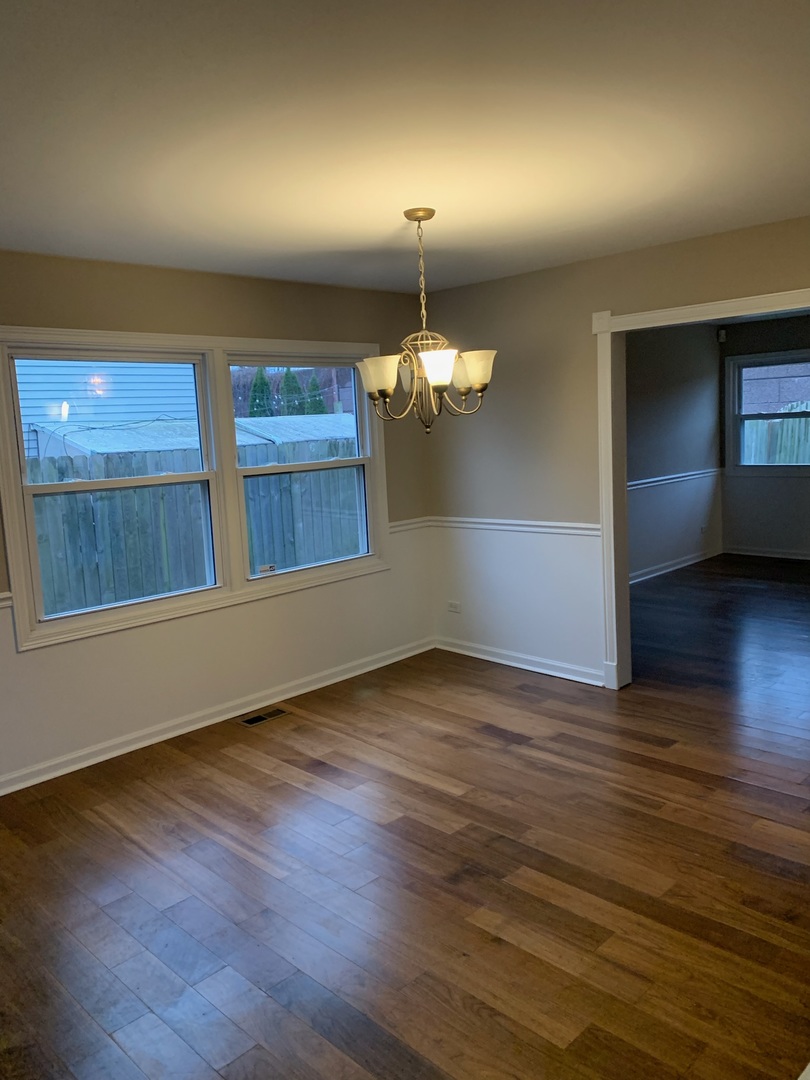 222 S Maplewood Lane