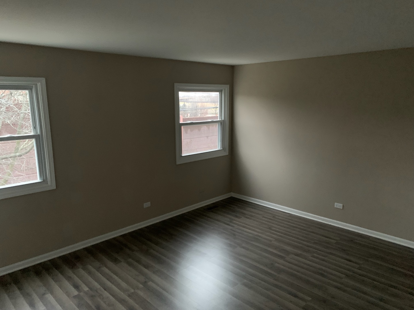 222 S Maplewood Lane