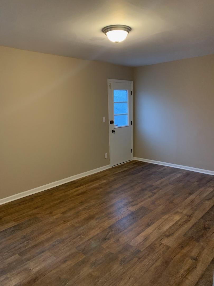 222 S Maplewood Lane